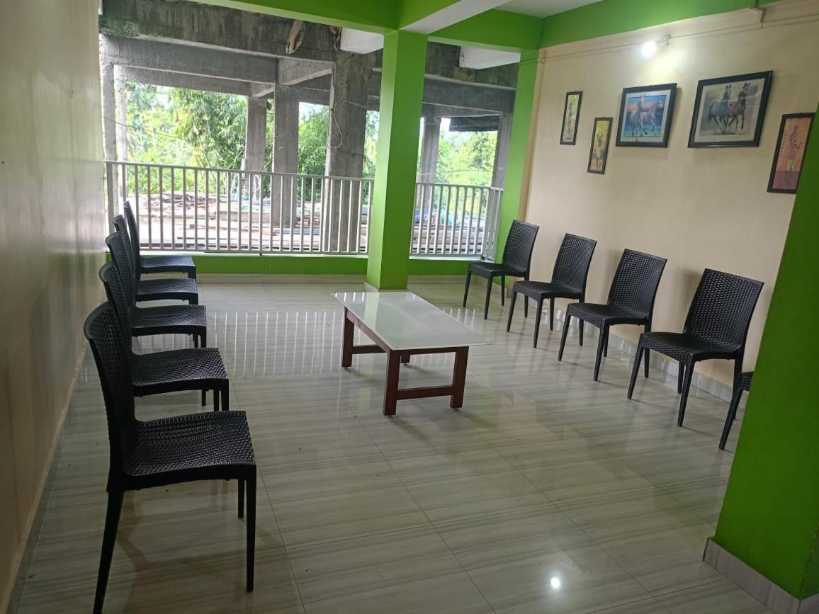 Hotel Kaziranga Holidays 외부 사진